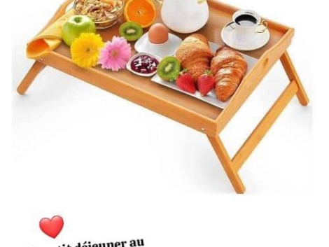 Table petit déjeuner au lit (1)